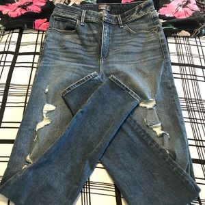 A&F high rise super skinny curve love - 28/6L